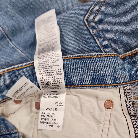 NWT Levi's Blue Straight Jeans 42x30 - Picture 13 of 13